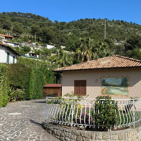 Pink House Tatil Evi