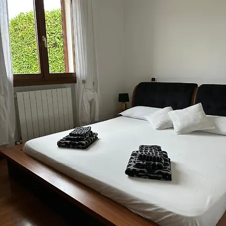 Pink House Camporosso (Liguria)